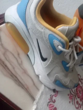 Zapatillas Nike Air Max 200 casi nuevas