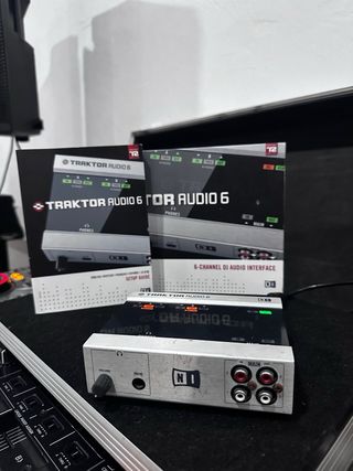 Targeta de sonido traktor audio a6 NI