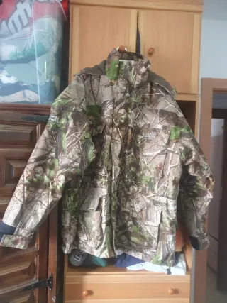 Cazadora  caza,carpfhising, fotografía  naturaleza