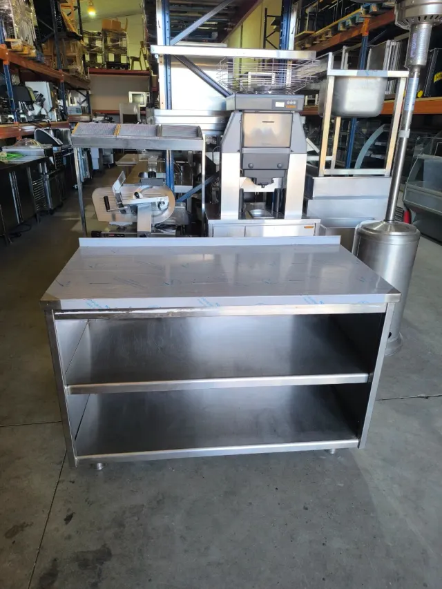 Mesa de acero inoxidable