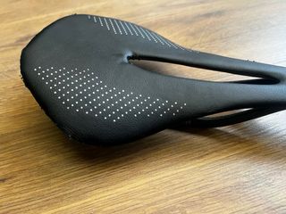Sillín de bicicleta ultraligero