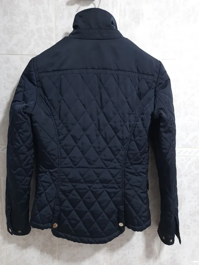 Chaqueta Massimo Dutti azul acolchada