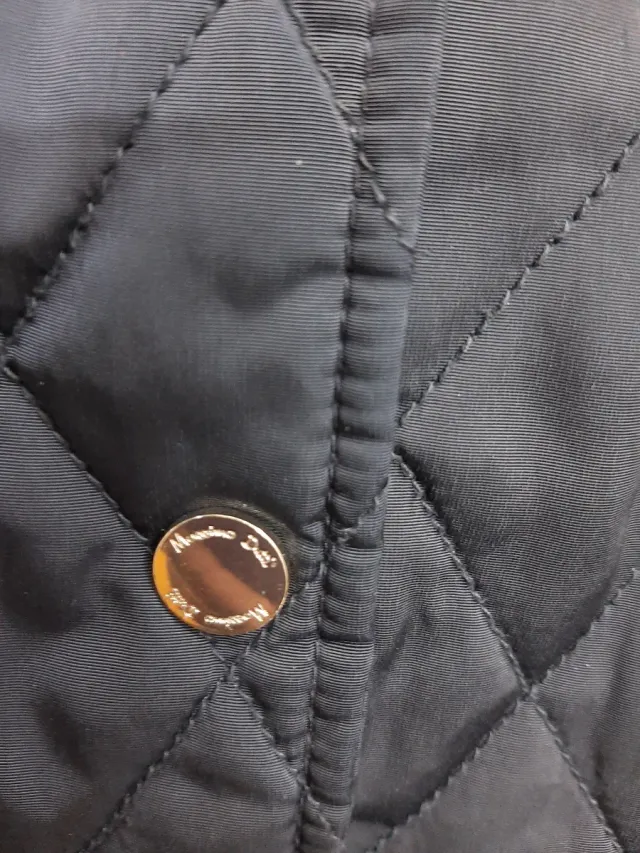 Chaqueta Massimo Dutti azul acolchada