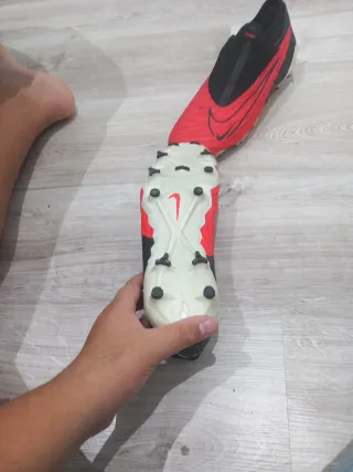 Botas de fútbol Nike Phantom GT