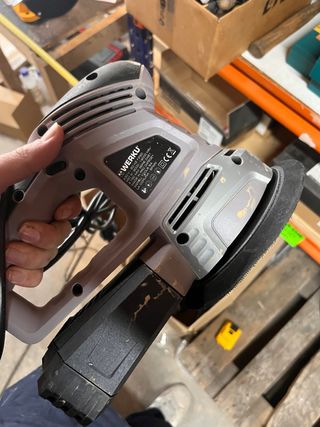 Lijadora Werku 450W mojada en la DANA 2024