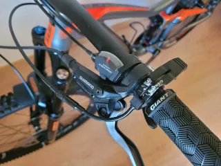 Giant Trance 3 GE de 27,5. Grupo Deore.