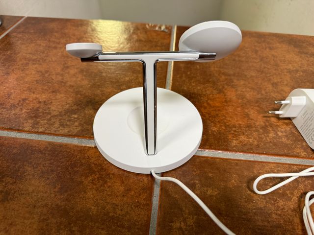 Belkin BOOSTCHARGE PRO 3-in-1 MagSafe
