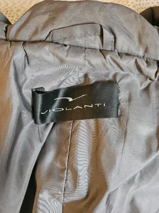 Gabardina muy original, calidad óptima