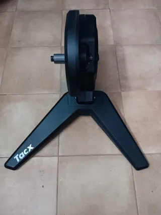 Rodillo inteligente Tacx Flux S