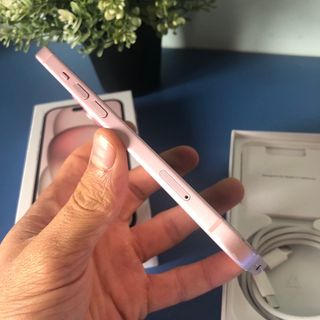 iPhone 15 rosa 128gb como nuevo