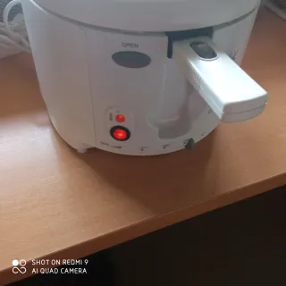 FREIDORA DE ACEITE TEAM KALORIK.