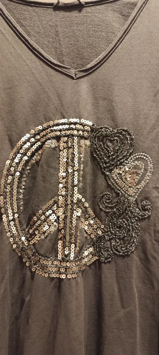 Vestido L con estampado de paz