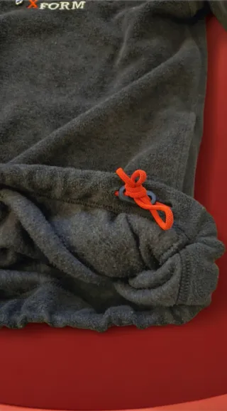 Maglione in pile con cerniera sul collo