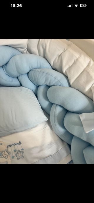 Treccia per culla azzurra