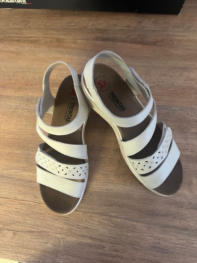 SANDALIAS CONFORT CON CUÑA MUJER