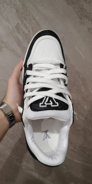 louis vuitton trainer