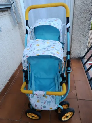 Carrito muñecas gemelar