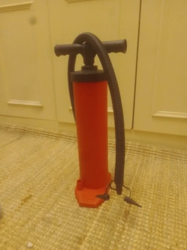 Hinchador Intex Doble Acción Rojo