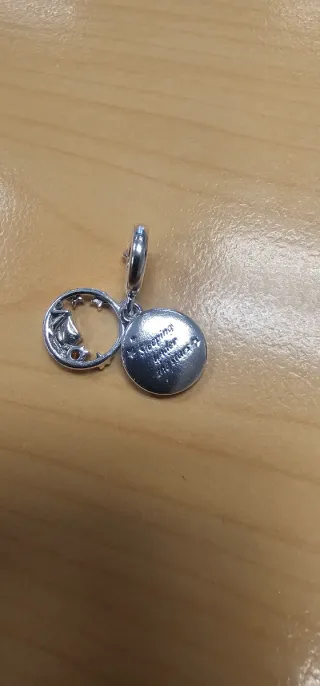 Pandora Charm Luna y Estrellas