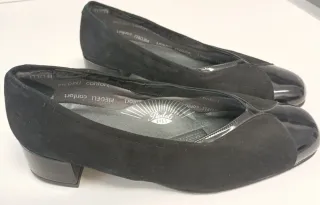 Zapatos negros ante y charol marca PIEDELI, n. 36