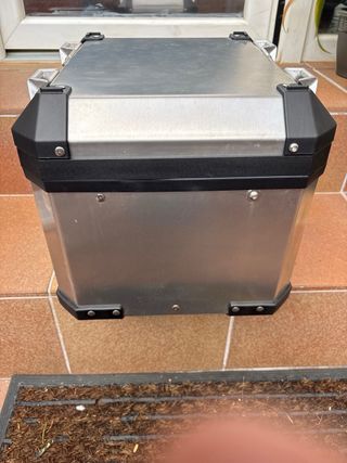 Baúl BMW aluminio original. (TOP CASE)