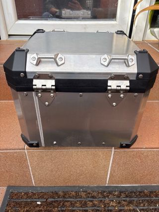 Baúl BMW aluminio original. (TOP CASE)