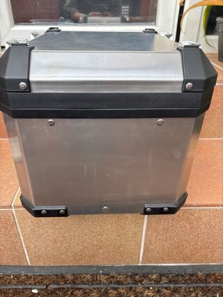 Baúl BMW aluminio original. (TOP CASE)