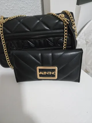 Billetera Very Valentino