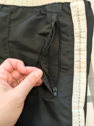 Pantalón estilo chándal Zara L