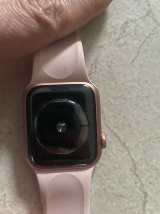 Apple Watch Series 4 40mm - Roto