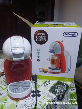 Cafetera Nescafé Dolce Gusto DeLonghi