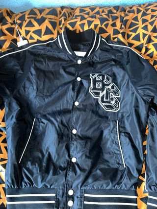 Chaqueta Bomber Negra con Logo BC