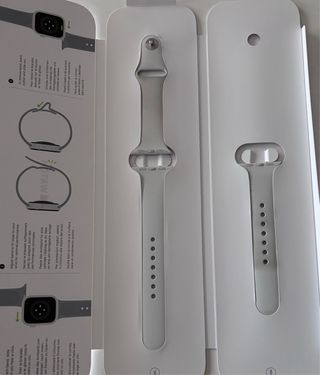 Apple Watch SE en color plata de 40 mm IMPECABLE