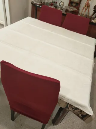 Tovaglia fantasia tono su tono