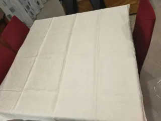 Tovaglia fantasia tono su tono