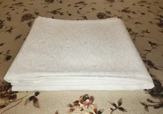 Tovaglia fantasia tono su tono