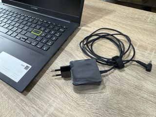 ASUS VivoBook 15 Portatile