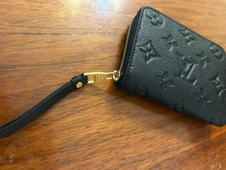 Cartera Louis Vuitton Negra