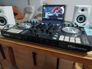 Controlador DJ Pioneer DDJ-SX Negro