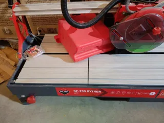 Cortadora de azulejos 121 cm