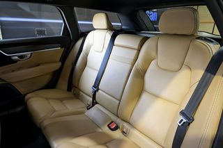 Volvo V90   2.0 D4 AWD Auto