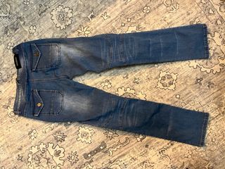 Pantalón de moto con protecciones