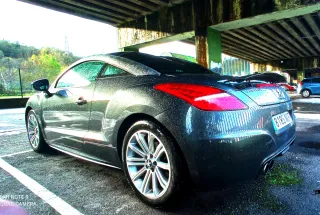 Peugeot RCZ 2012