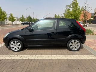 Ford Fiesta 2004