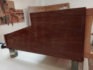 Escritorio y cómoda