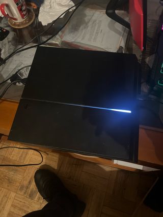 play station 4 pro slim 1T Sin mandos