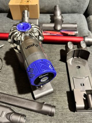 Dyson V6 Absolute + mascotas