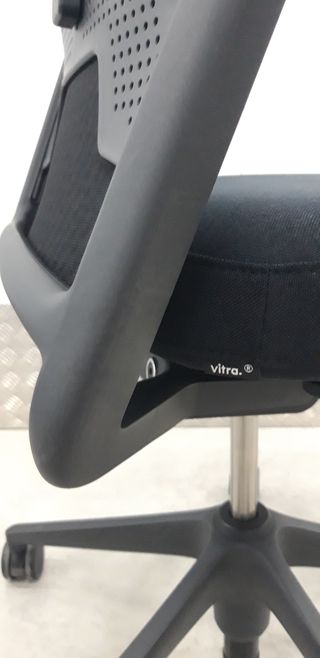 Silla VITRA ID MESH ergonómica diseño