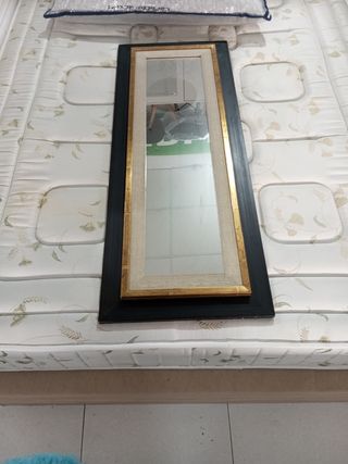 Espejo Marco Negro y Dorado