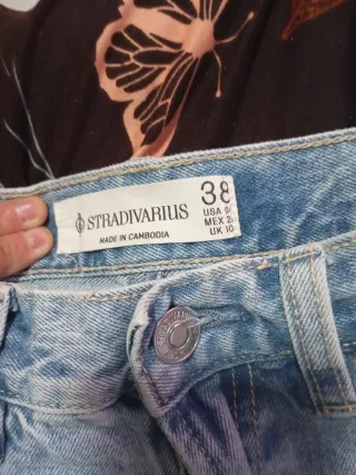 Pantalón vaquero azul claro